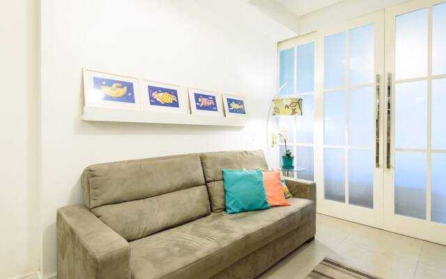 All in Rio Charmoso Apartamento Ótimo Local