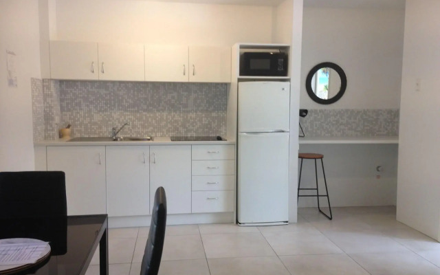 Chez Noosa Resort Motel