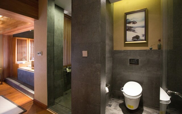 The Willow Hotel