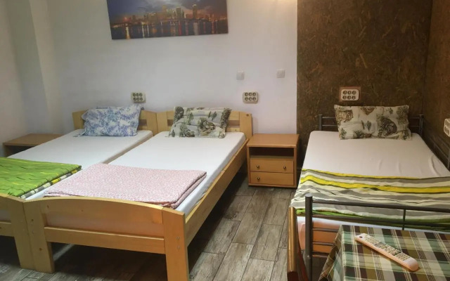 Casa Roz Hostel