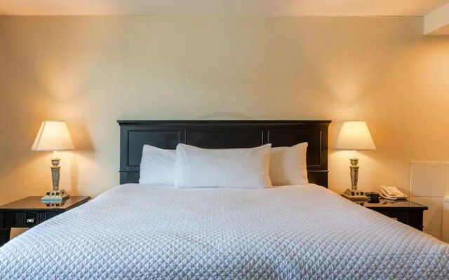 Ogunquit Hotel & Suites