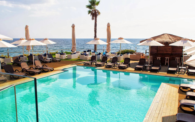 Alas Resort & Spa