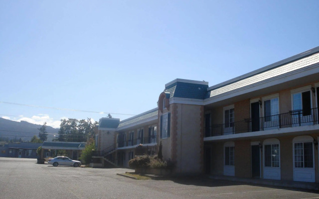 Sequim West Inn