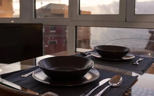 Seaviews-gijon-parking-2br-walk to Beach-wifi