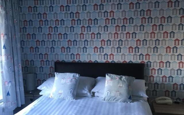 Min Y Mor Hotel