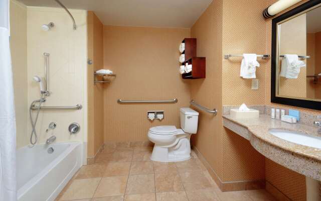 Hampton Inn & Suites Huntersville