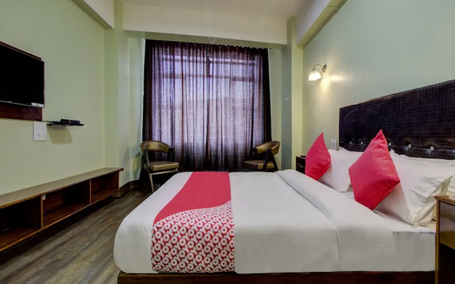 Oyo 19563 Infinity Inn