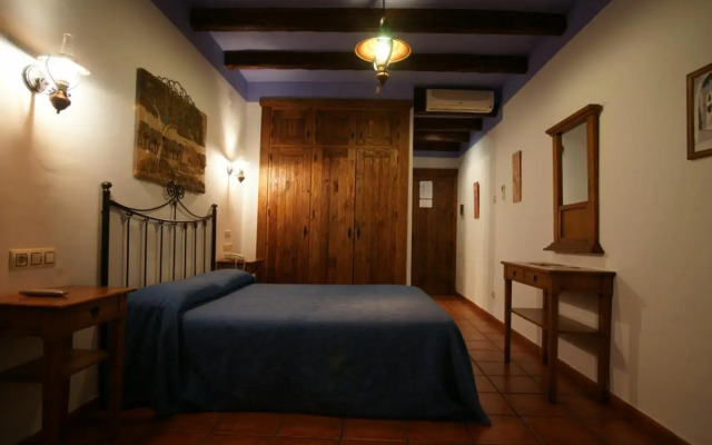 Hotel Rural Almazara