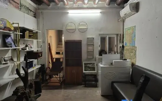 Zhanjiang Old Street Corner Youth Hostel