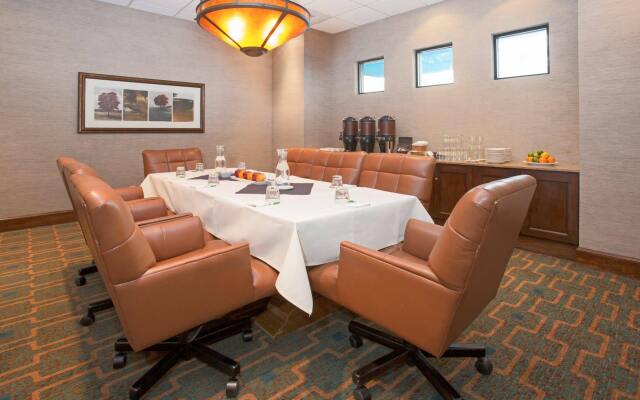 DoubleTree by Hilton Denver Cherry Creek