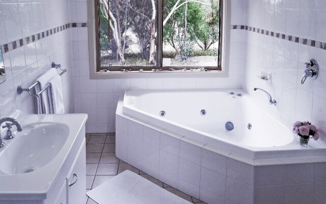 Allusion Wines Cottages