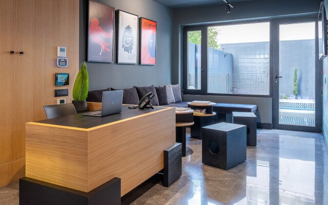 3 Pines Design Living