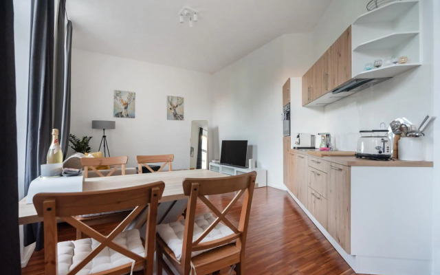 Cozy and central City Apartment at the Belvedere