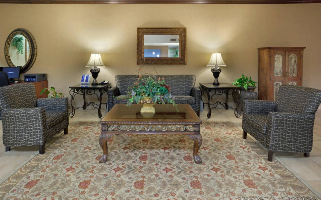 Holiday Inn Express Hotel & Suites Marina - State Beach Area by IHG