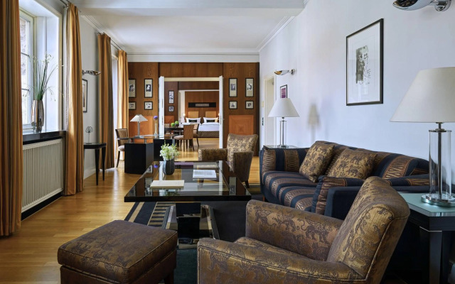 Hotel Elephant Weimar, Autograph Collection