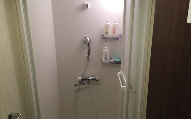 bnb+ Shinbashi - Hostel