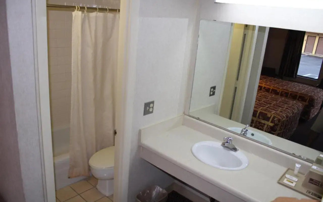 Budget Host Inn Bristol