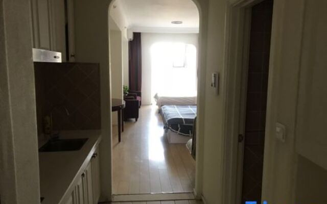Yingkou Four Seasons Seascape Apartment