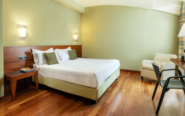 B&B HOTEL Imperia Rossini al Teatro - BNB in Imperia - Photo 4