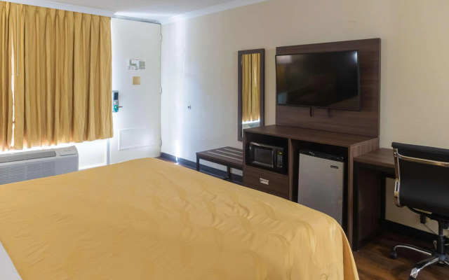 Quality Inn Richmond Hill - Savannah I-95