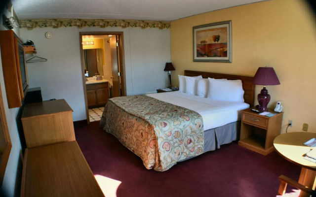 Baldknobbers Motor Inn