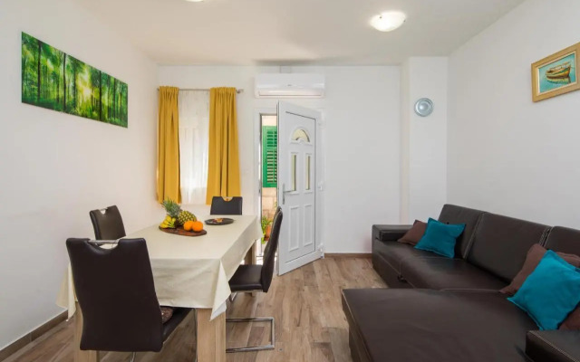 The Beach Suites