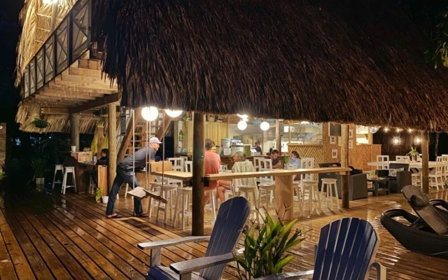 Boatique Hotel and Marina - Hostel
