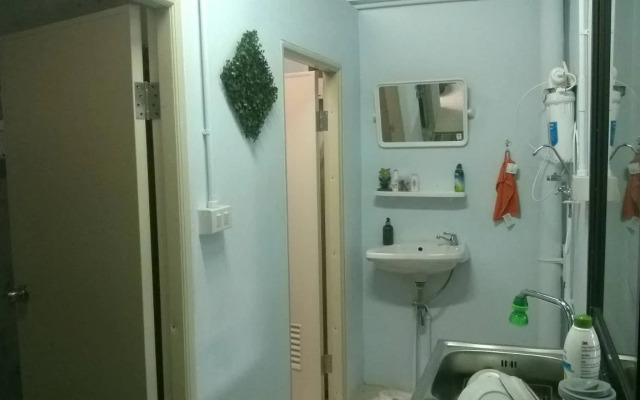 A & P House Charansanitwong