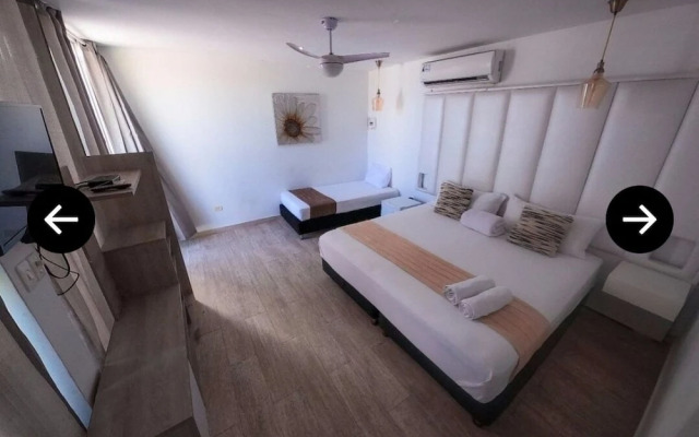 Aw Hotel Holidays Palace