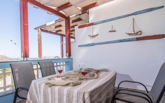 Fedra Apartments, View, Free Parking, 2mins to Beach