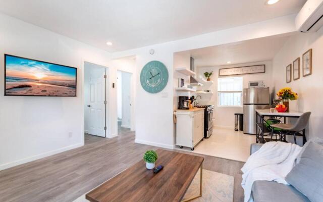 Leighton Campus Apt
