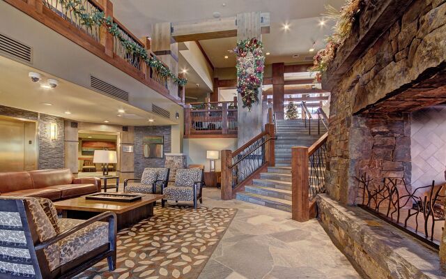 One Ski Hill Place, A RockResort