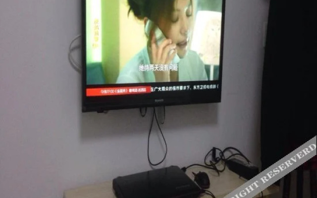 Zsmart Hotel (Shanghai Ningguo Road Subway Station)