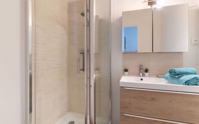 La Santa Maria 27649