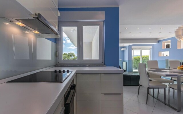 Stunning Home in Crikvenica With Wifi and 4 Bedrooms