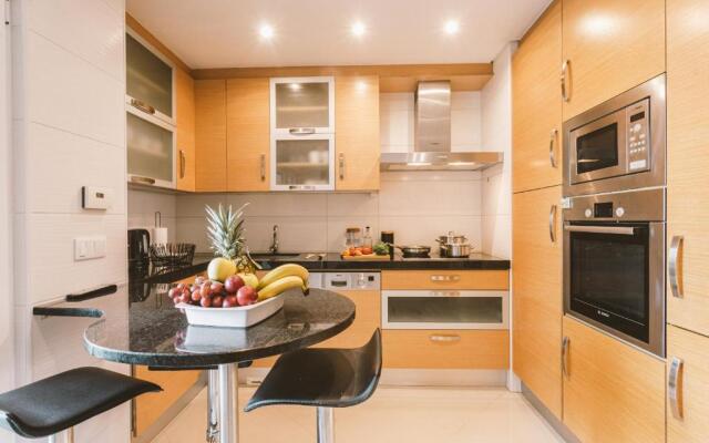 Best Houses 42 - Charming and Central Apartament