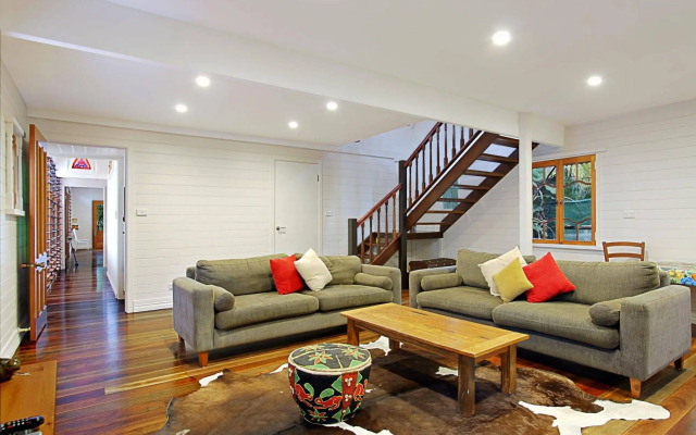 A PERFECT STAY - Longhouse