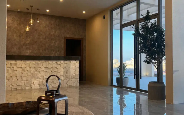 Lazöy Hotel