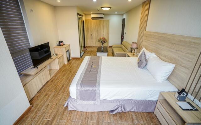 Galaxy River Hotel