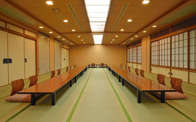 Hakone Mori no Seseragi