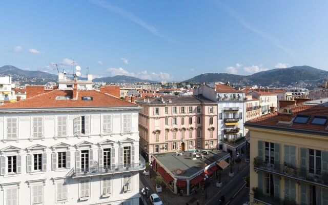 Le Quercy YourHostHelper