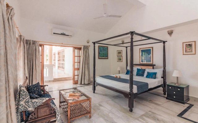 Beachfront 6+1BDR Luxury Villa With Private Pool
