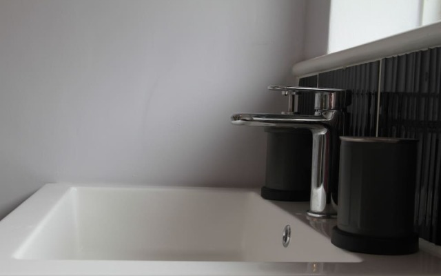 Kings Field Masionette