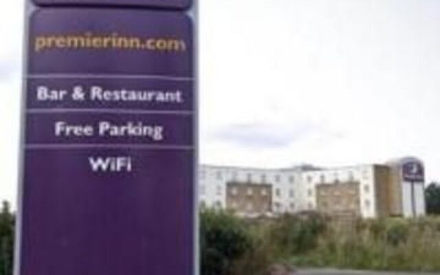 Premier Inn Bristol Cribbs Causeway