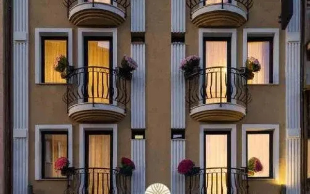 . Labirint Residence