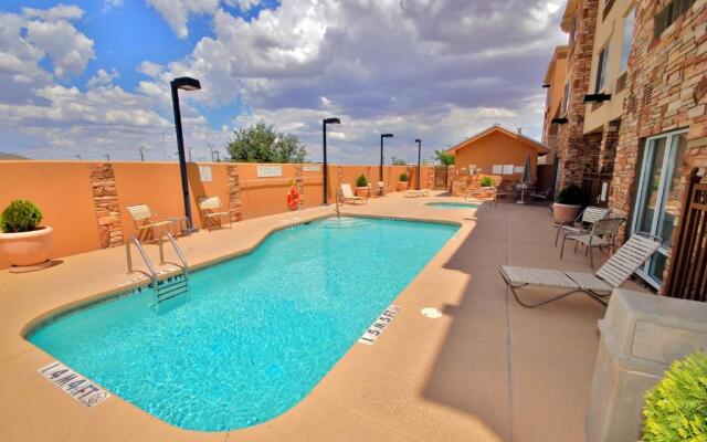 Fairfield Inn and Suites by Marriott Roswell