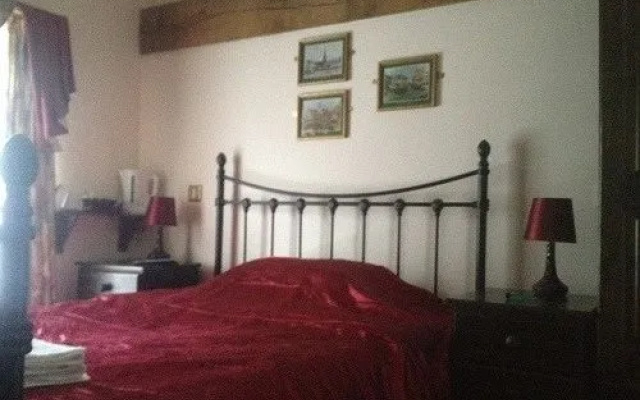 Old Crown Hotel