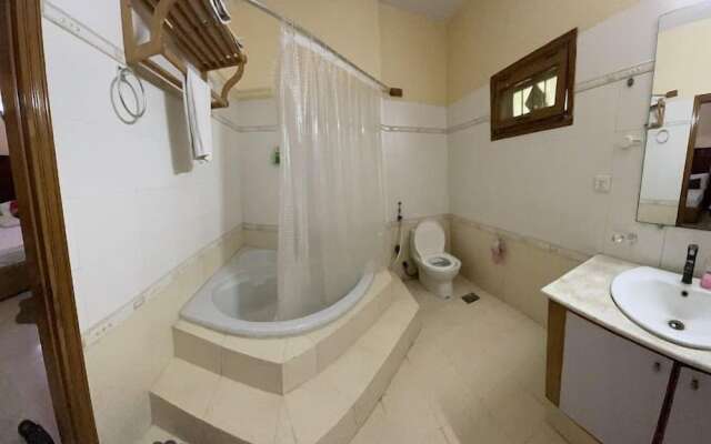 World Inn Karachi
