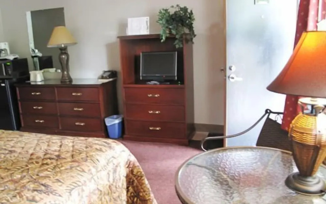 Hudson Manor Inn