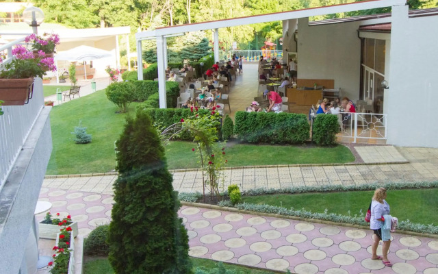 Madara Park Hotel